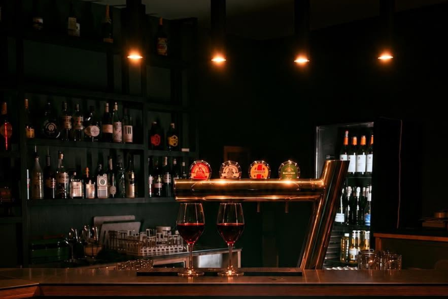 WOLF Wine and Food